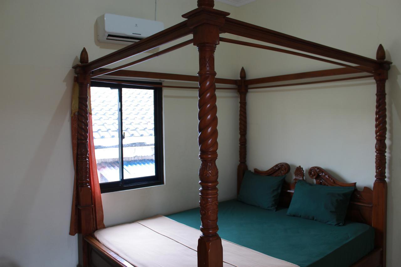 יוגיאקרטה La Javanaise Home Stay Malioboro מראה חיצוני תמונה
