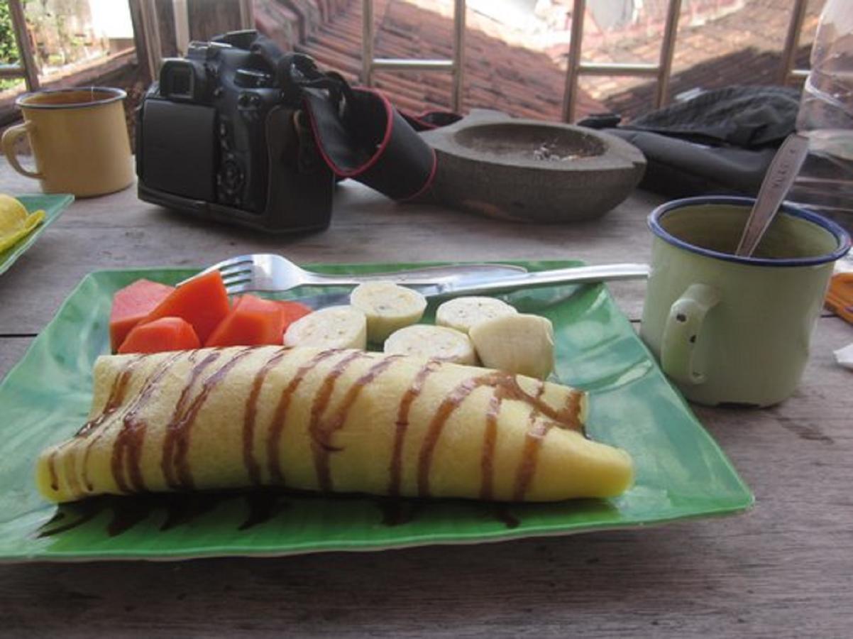 יוגיאקרטה La Javanaise Home Stay Malioboro מראה חיצוני תמונה