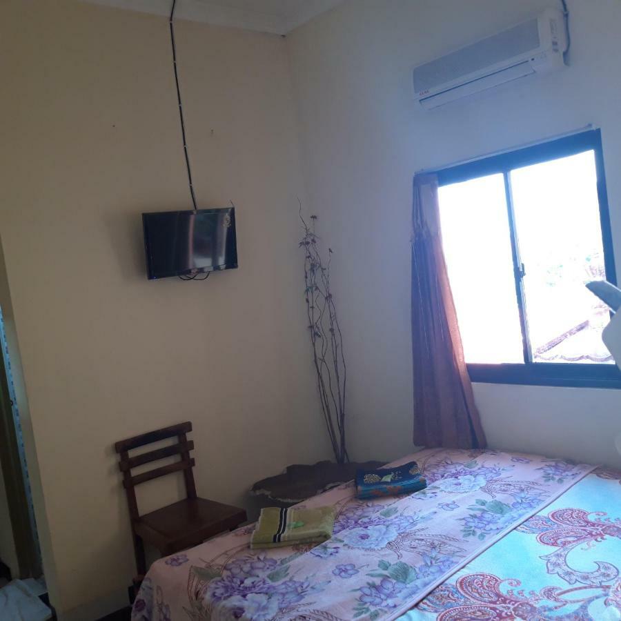 יוגיאקרטה La Javanaise Home Stay Malioboro מראה חיצוני תמונה